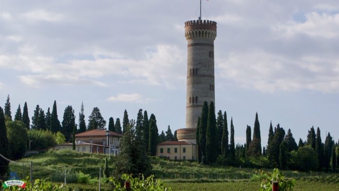 La torre di San Martino della Battaglia