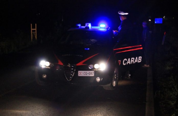 Carabinieri in azione nella notte, foto generica