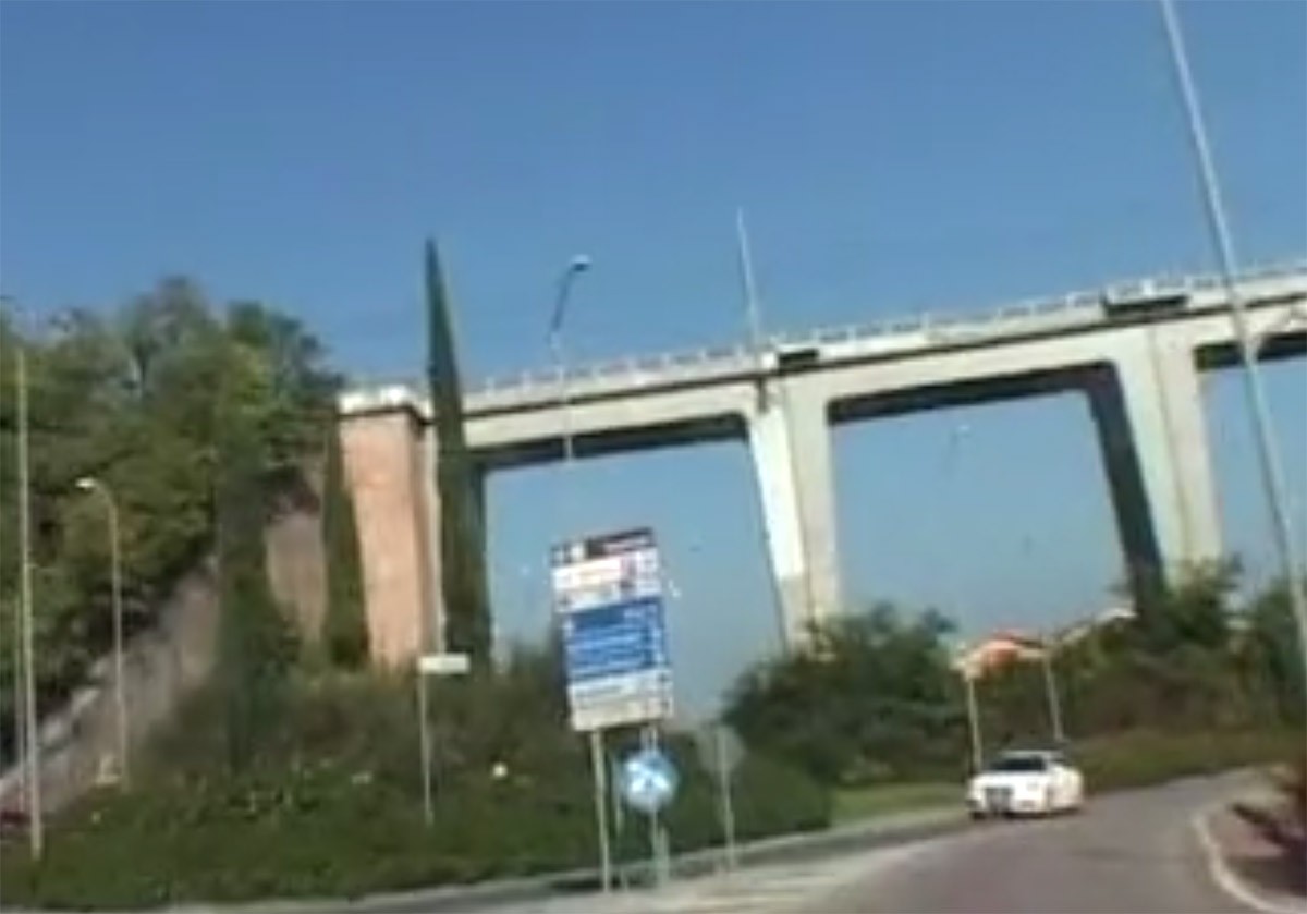 Un frame del nuovo video hard girato a Desenzano del Garda