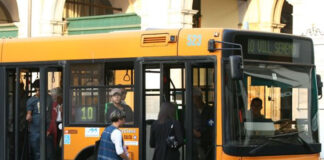 Autobus a Brescia, foto generica dall'archivio